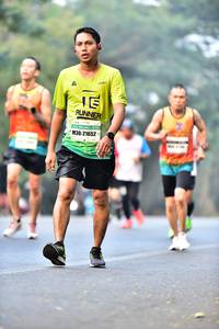 BIB: 21652
                            <button type="button" onclick="openModal(10127790)" class="btn btn-primary btn-sm float-right btn-popup" data-toggle="modal" data-target=".modal-high-quality">
                        <i class="fas fa-shopping-cart"></i> Add to Cart
                    </button>
                                            <button type="button" onclick="isThisMe(10127790, true)" class="btn btn-success btn-sm float-right btn-popup btn-isme hidden" data-toggle="tooltip" data-placement="bottom" title="นี่คือรูปของคุณใช่ไหม คลิกที่นี่เพื่อเอาเข้าอัลบั้ม">
                        <i class="fas fa-plus"></i> Add to album
                    </button>
                    <button type="button" onclick="isThisMe(10127790, false)" class="btn btn-warning btn-sm float-right btn-popup btn-isnotme hidden">
                        <i class="fas fa-ban"></i> Remove from album
                    </button>